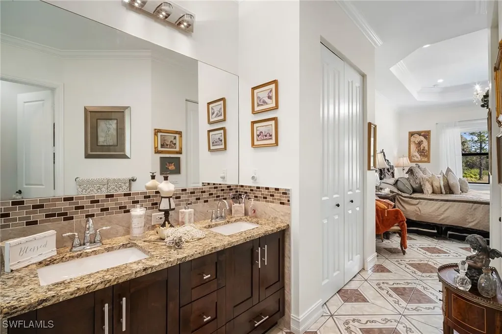 5270 42nd Street NE Naples FL 34120