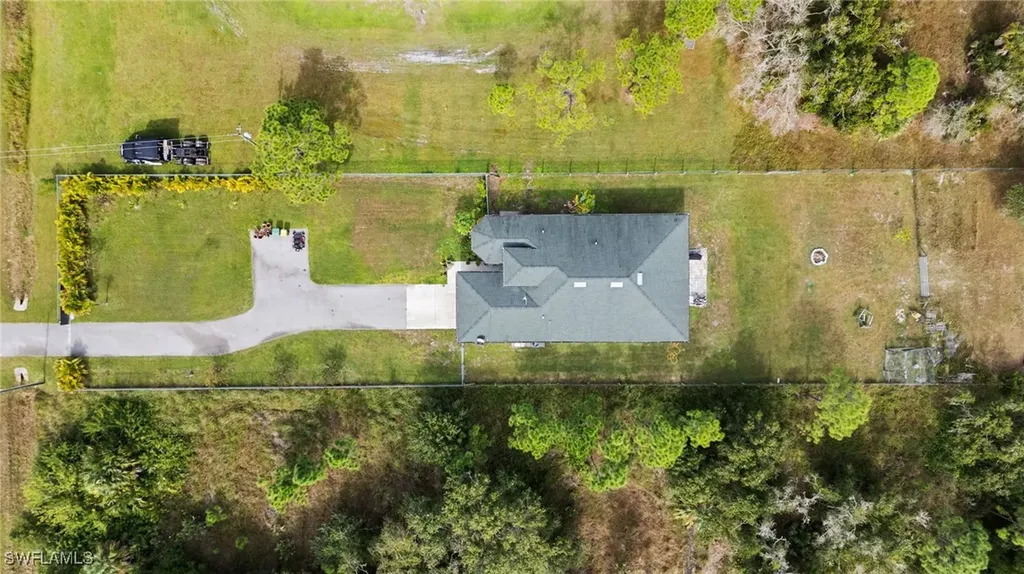 5270 42nd Street NE Naples FL 34120