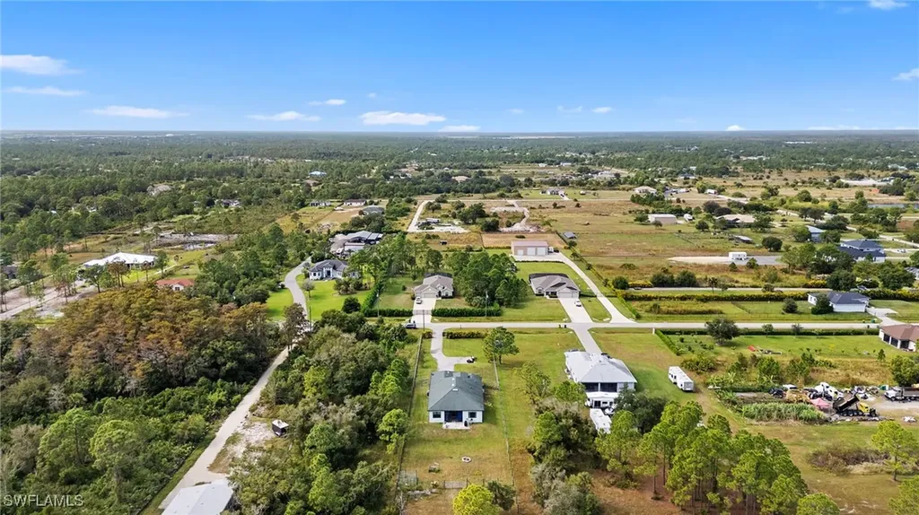 5270 42nd Street NE Naples FL 34120