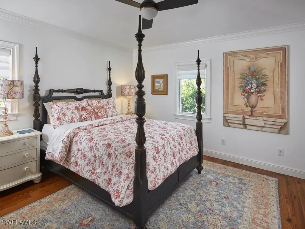 165 Broad Avenue S Naples FL 34102