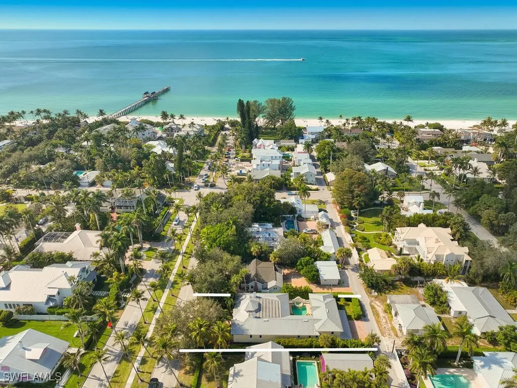 165 Broad Avenue S Naples FL 34102