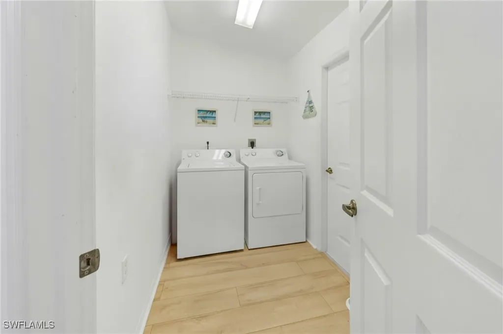 6120 Mandalay Circle Naples FL 34112