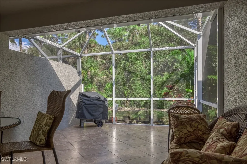 6120 Mandalay Circle Naples FL 34112