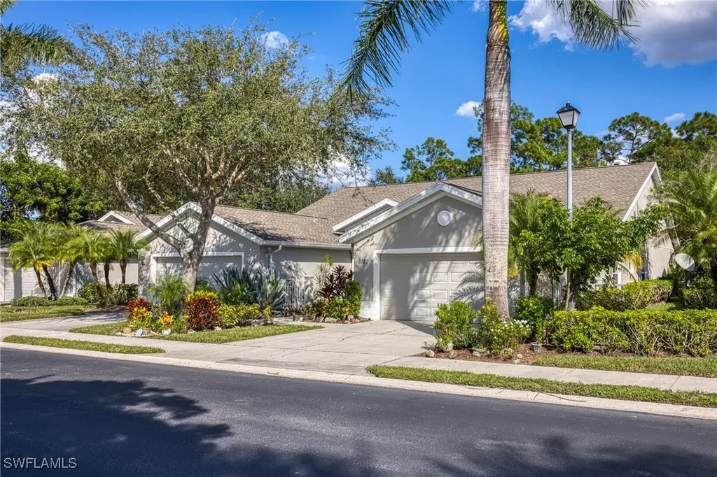 6120 Mandalay Circle Naples FL 34112