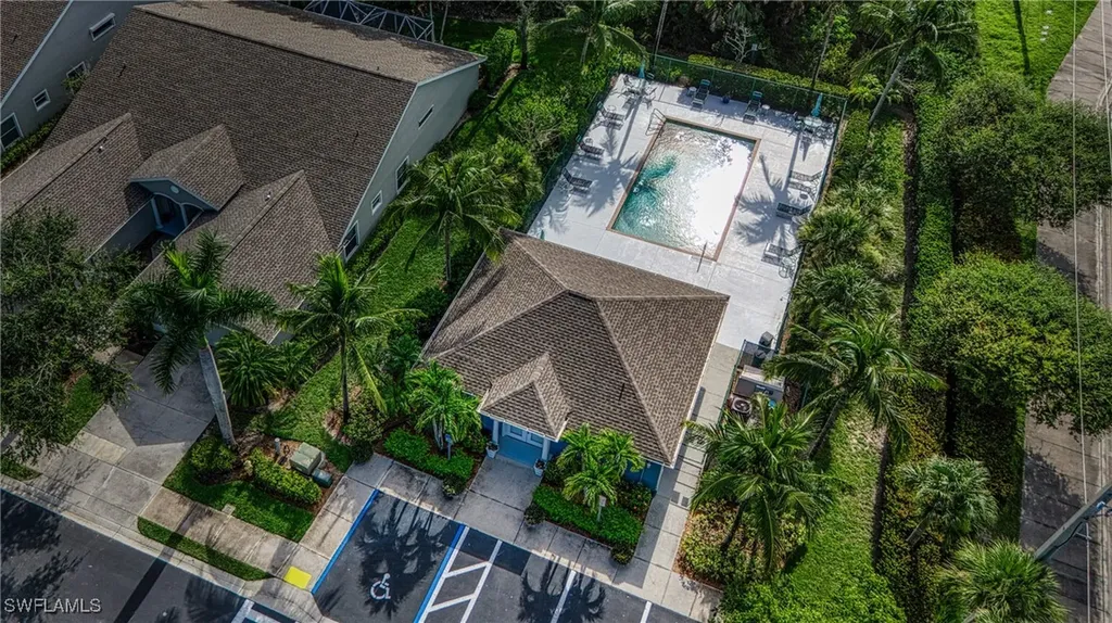6120 Mandalay Circle Naples FL 34112