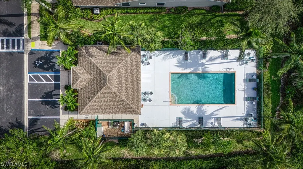 6120 Mandalay Circle Naples FL 34112