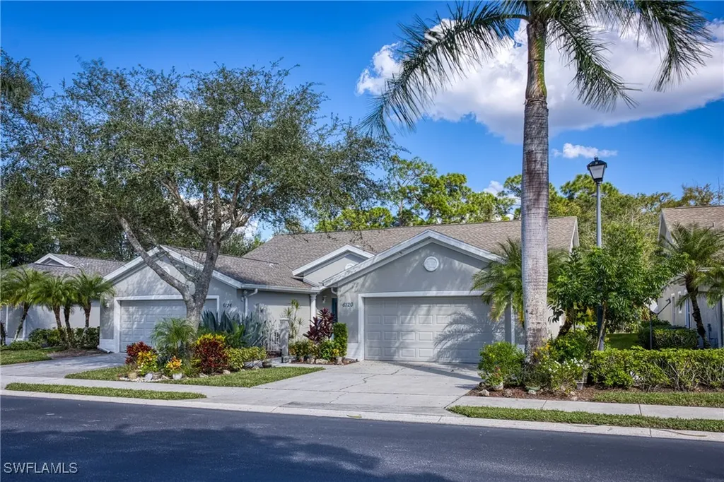 6120 Mandalay Circle Naples FL 34112