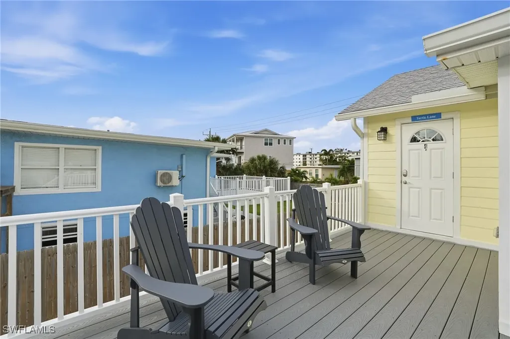 161 / 163 Mango Street Fort Myers Beach FL 33931