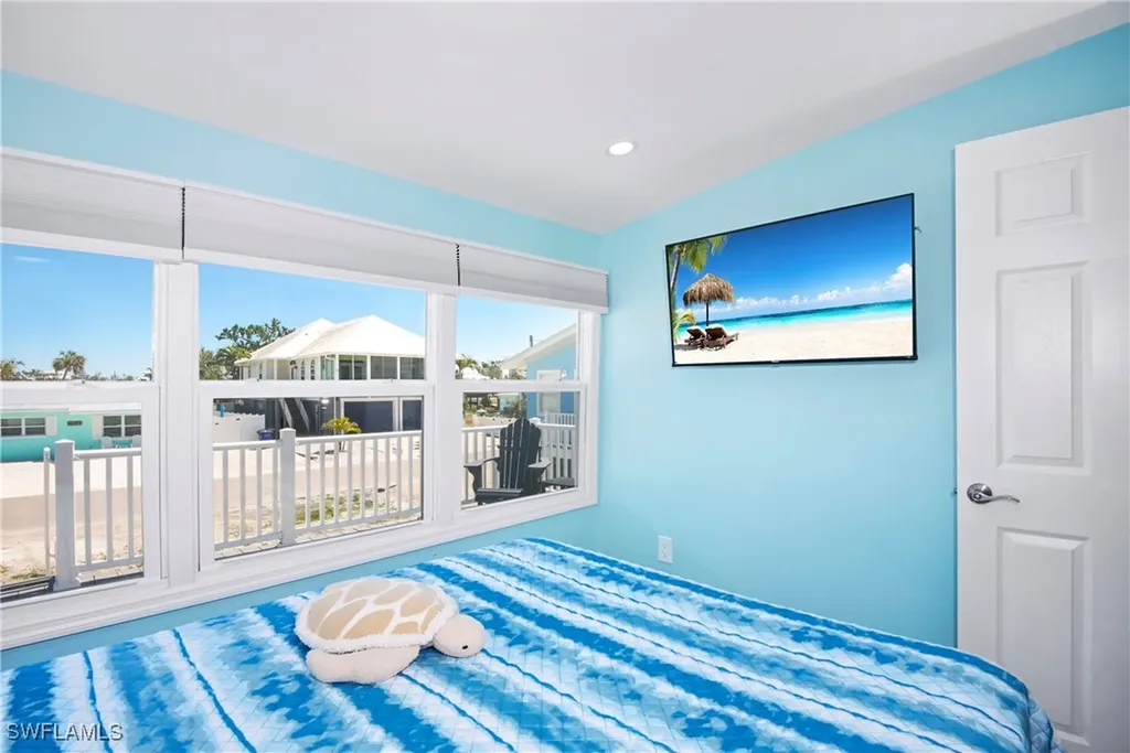 161 / 163 Mango Street Fort Myers Beach FL 33931