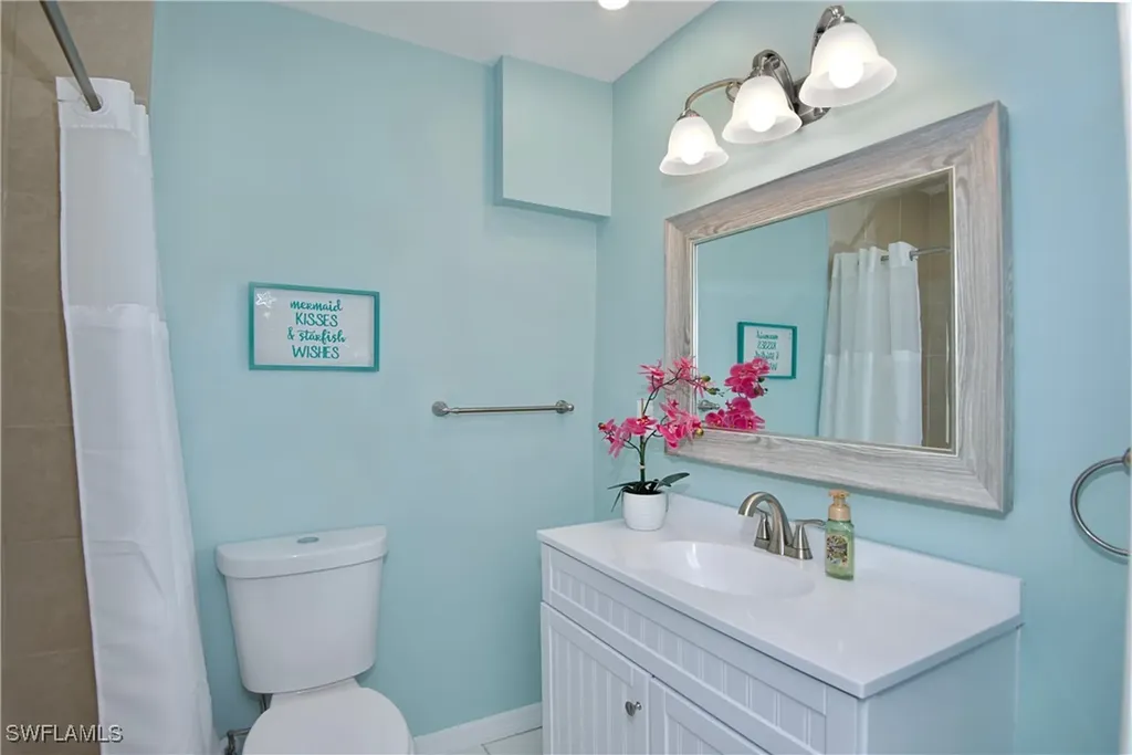 161 / 163 Mango Street Fort Myers Beach FL 33931