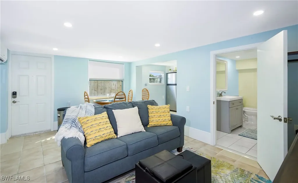 161 / 163 Mango Street Fort Myers Beach FL 33931
