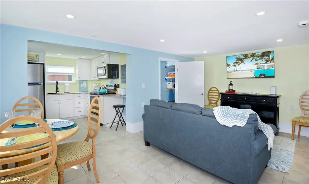 161 / 163 Mango Street Fort Myers Beach FL 33931