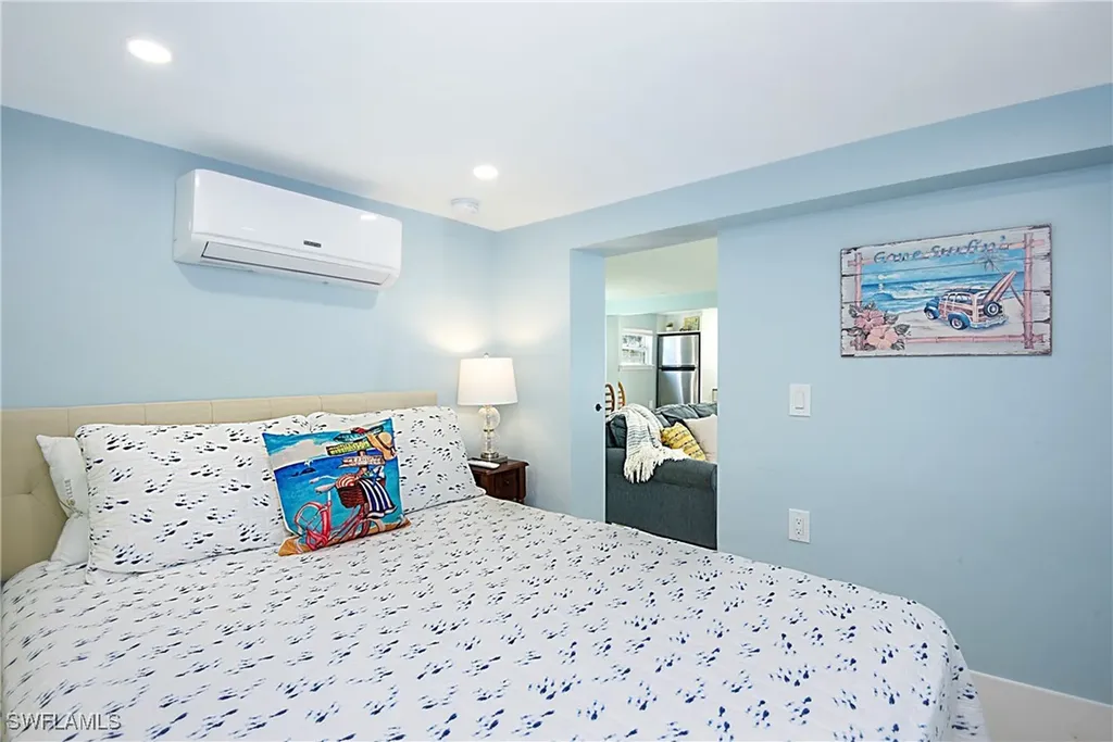 161 / 163 Mango Street Fort Myers Beach FL 33931