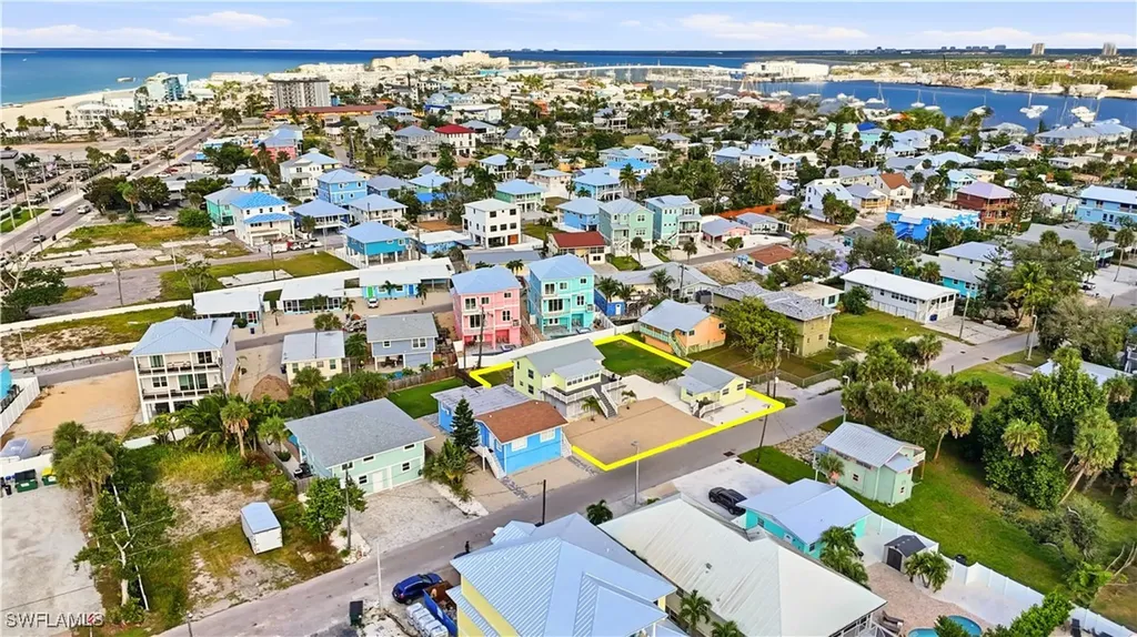 161 / 163 Mango Street Fort Myers Beach FL 33931