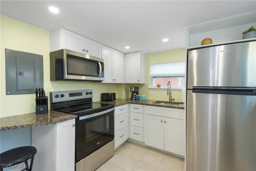 161 / 163 Mango Street Fort Myers Beach FL 33931