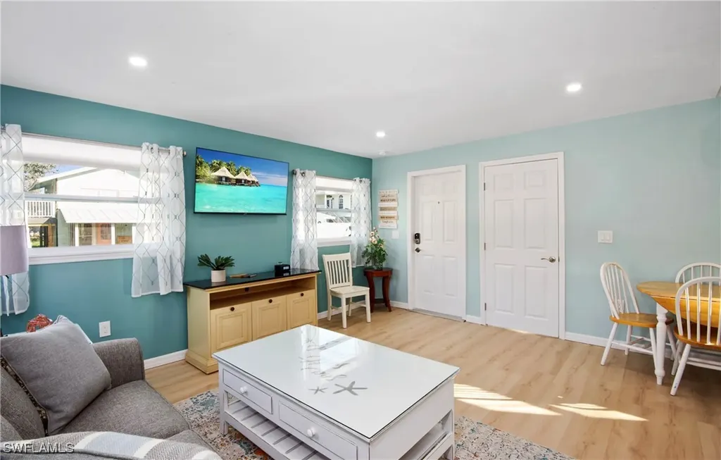 161 / 163 Mango Street Fort Myers Beach FL 33931