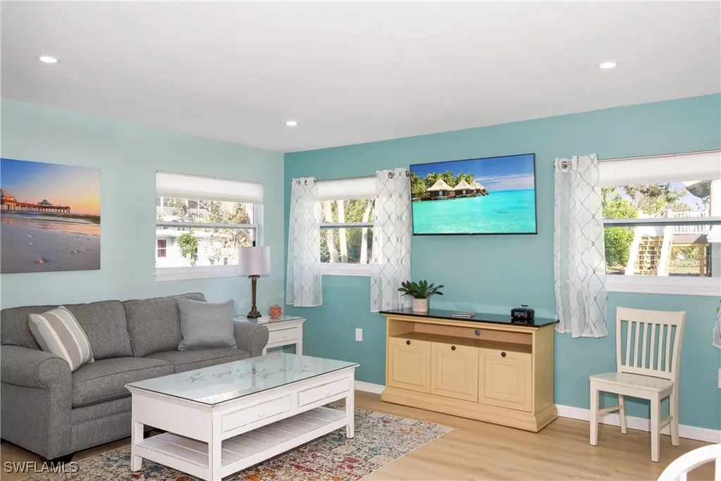 161 / 163 Mango Street Fort Myers Beach FL 33931