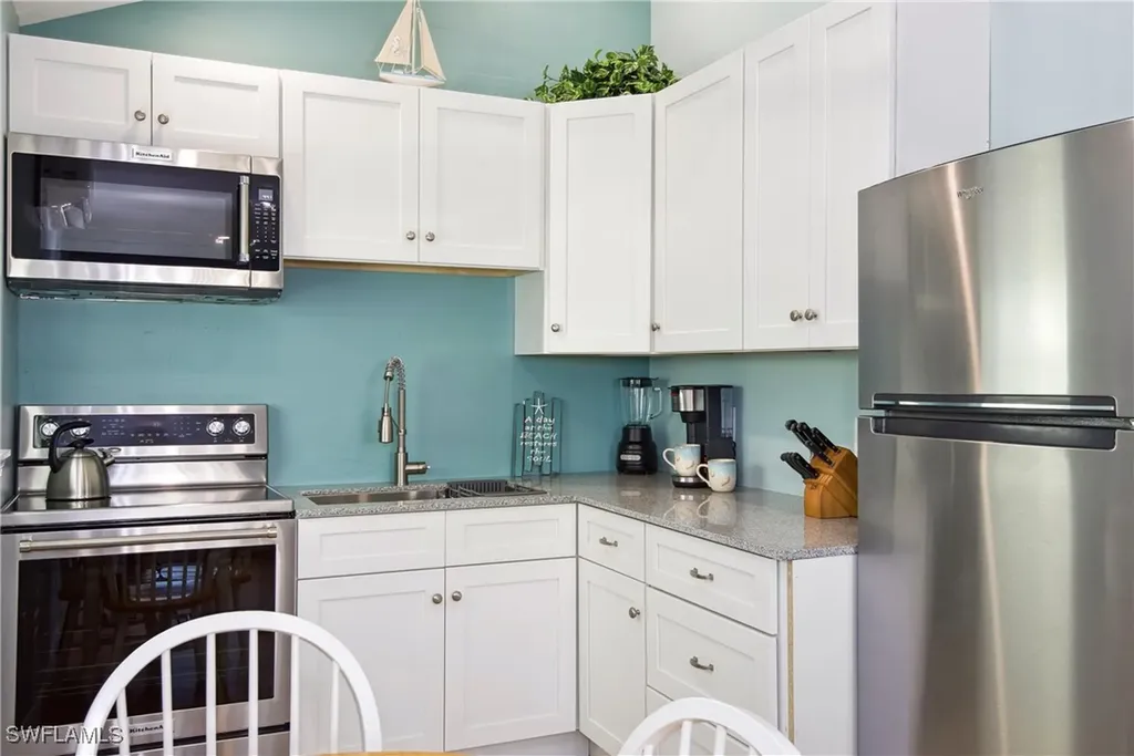161 / 163 Mango Street Fort Myers Beach FL 33931