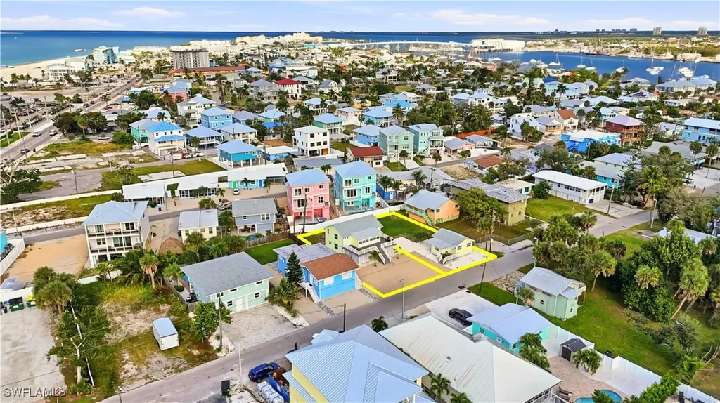 161 / 163 Mango Street Fort Myers Beach FL 33931