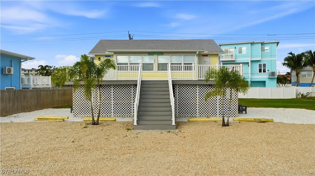 161 / 163 Mango Street Fort Myers Beach FL 33931