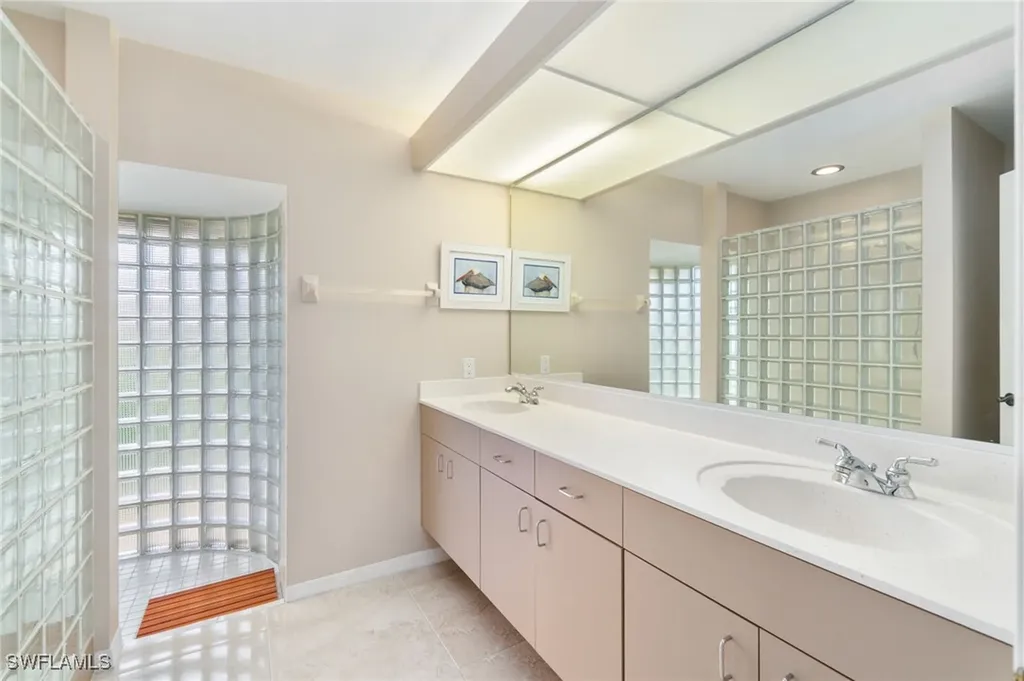 9895 El Greco Circle Bonita Springs FL 34135