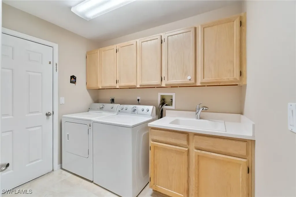 9895 El Greco Circle Bonita Springs FL 34135