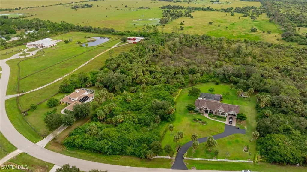 18500 River Estates Lane Alva FL 33920