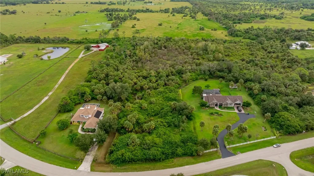 18500 River Estates Lane Alva FL 33920
