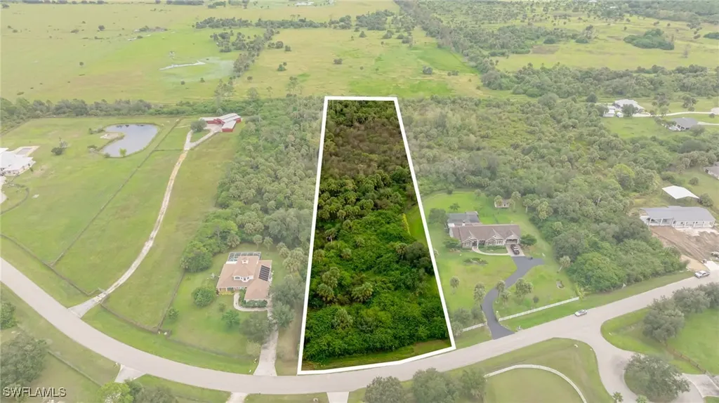 18500 River Estates Lane Alva FL 33920