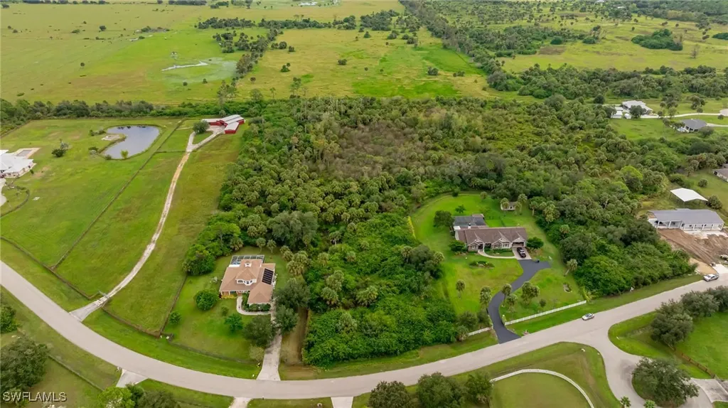 18500 River Estates Lane Alva FL 33920