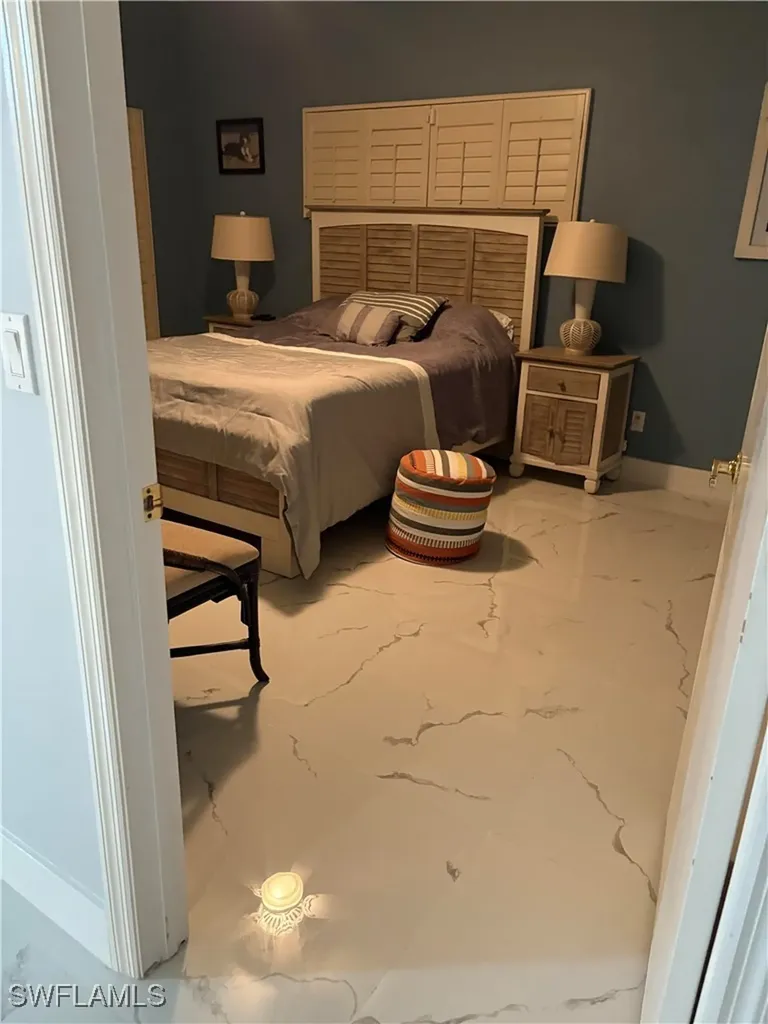 Naples FL 34104