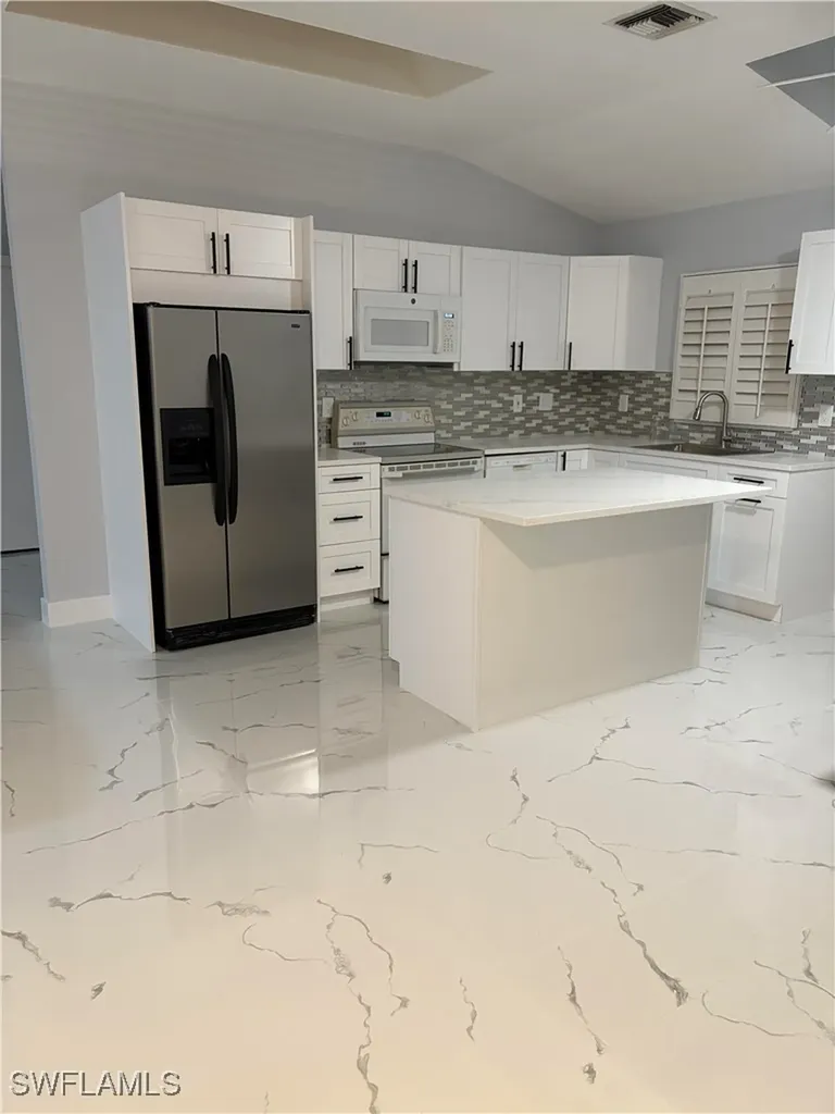 Naples FL 34104