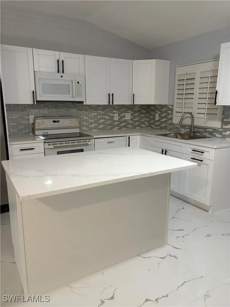 Naples FL 34104