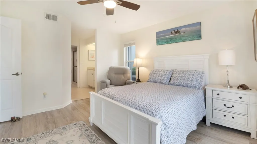 905 New Waterford Drive Naples FL 34104
