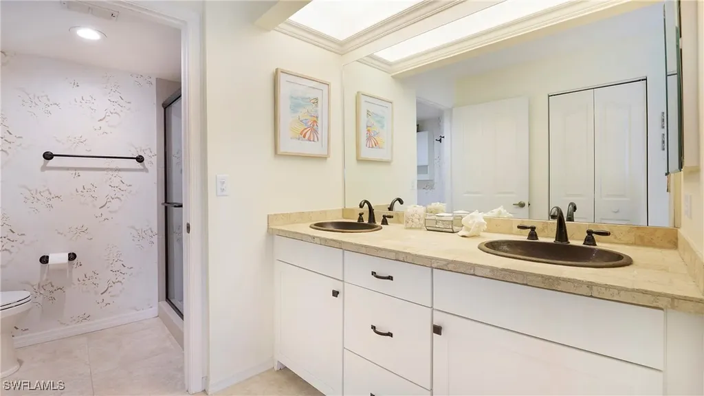 905 New Waterford Drive Naples FL 34104