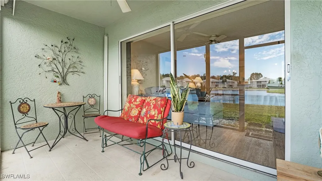 905 New Waterford Drive Naples FL 34104