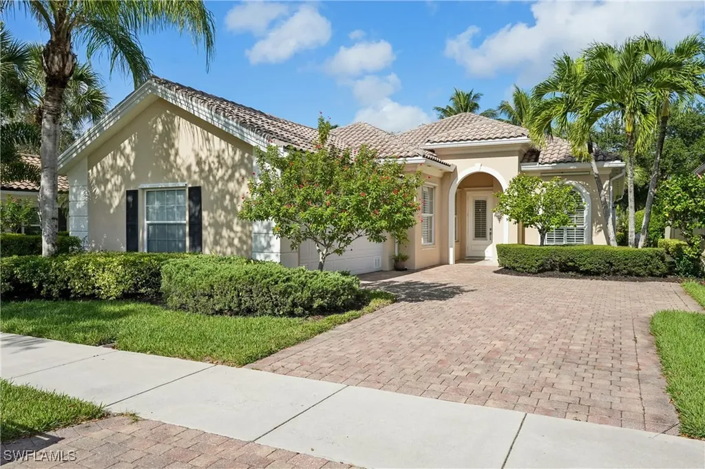 15330 Bonefish Trail Bonita Springs FL 34135