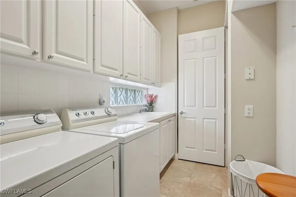 15330 Bonefish Trail Bonita Springs FL 34135