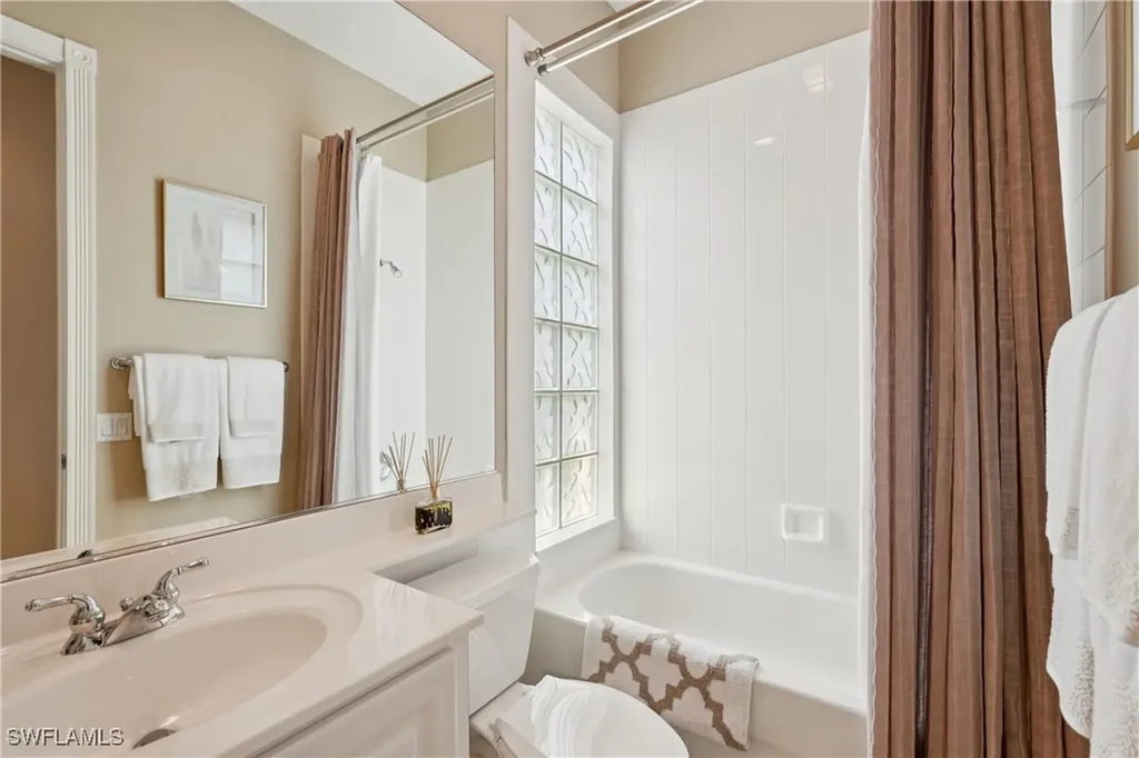 15330 Bonefish Trail Bonita Springs FL 34135