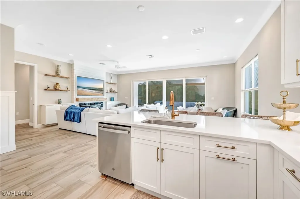 11453 Jacaranda Drive Naples FL 34120