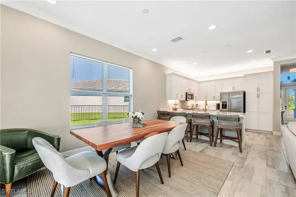 11453 Jacaranda Drive Naples FL 34120
