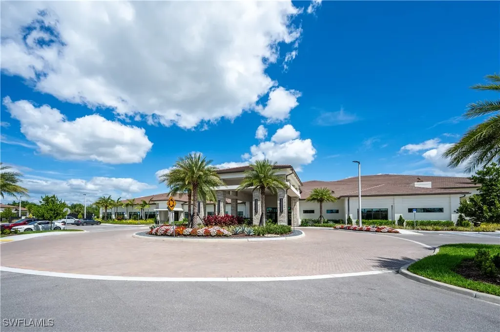 11453 Jacaranda Drive Naples FL 34120