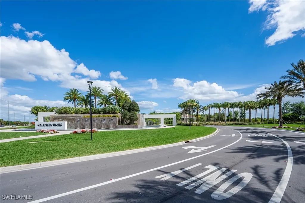 11453 Jacaranda Drive Naples FL 34120
