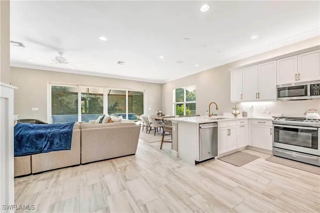 11453 Jacaranda Drive Naples FL 34120
