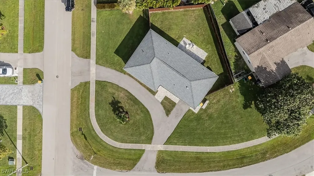3560 Corana Way Naples FL 34105