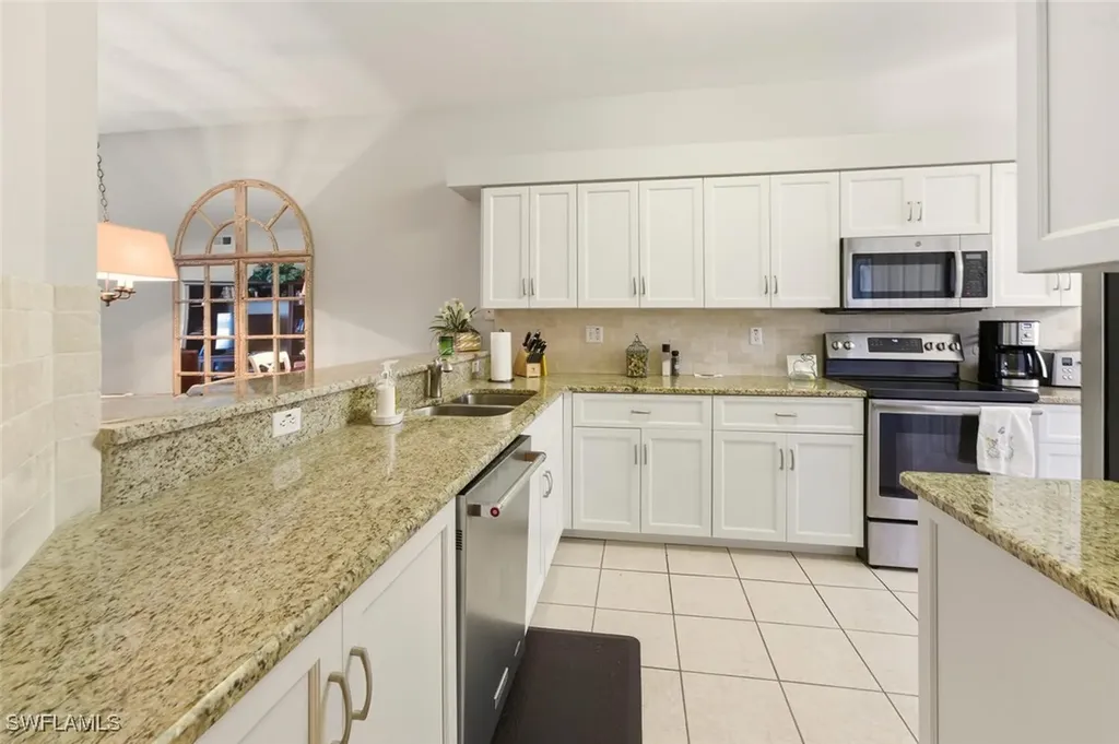 7515 Stoneybrook Drive Naples FL 34112