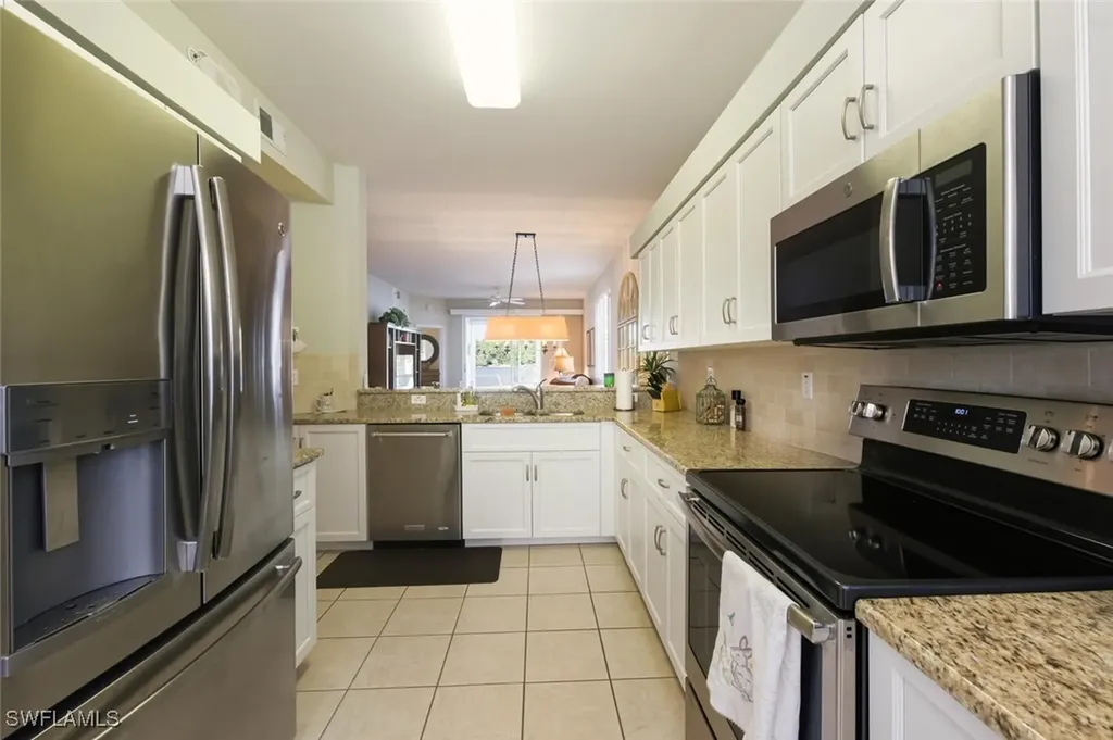 7515 Stoneybrook Drive Naples FL 34112