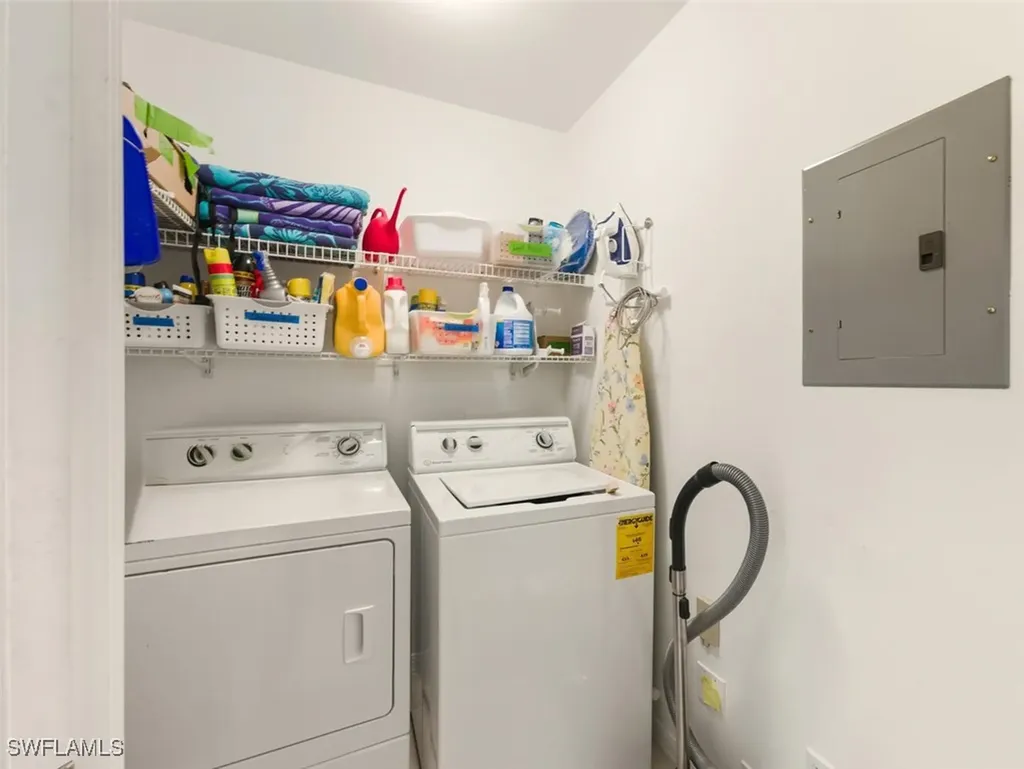 7515 Stoneybrook Drive Naples FL 34112
