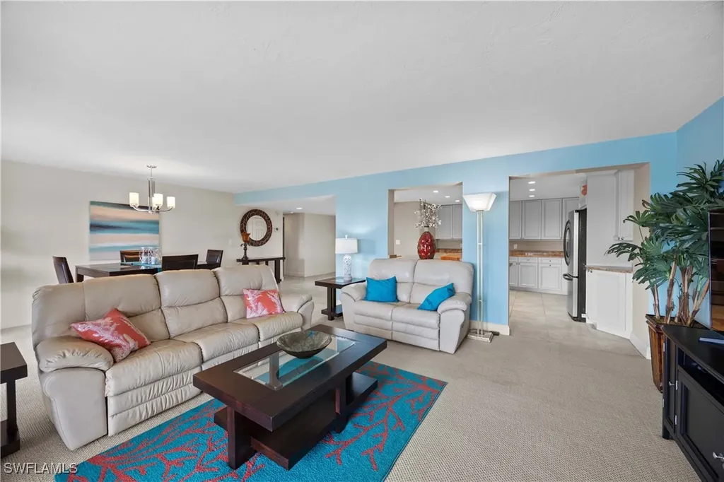 15 Bluebill Avenue Naples FL 34108