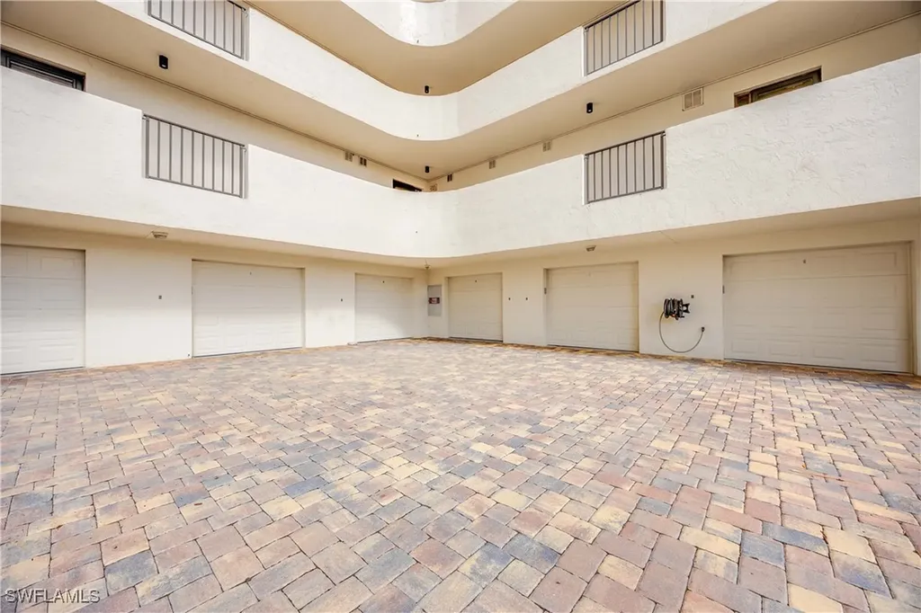 15 Bluebill Avenue Naples FL 34108